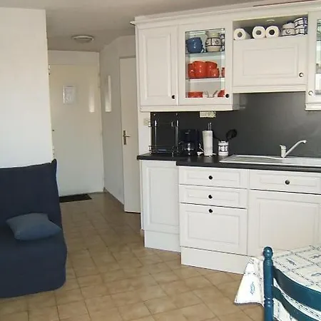 4 Pers, 1 Chambre, Terrasse, Piscine Et Parking A 50m De La Mer -ref Jaca113 Appartamento *